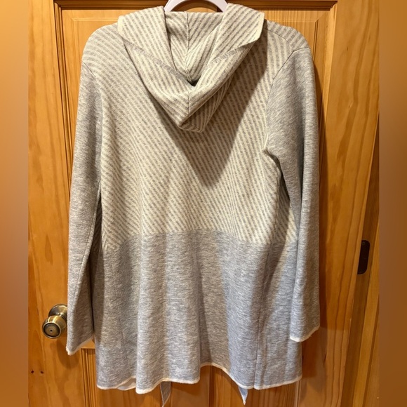 Dolce Stella Hooded Open Front Cardigan Gray Marled Wool Blend Cozy Knit - Picture 2 of 10